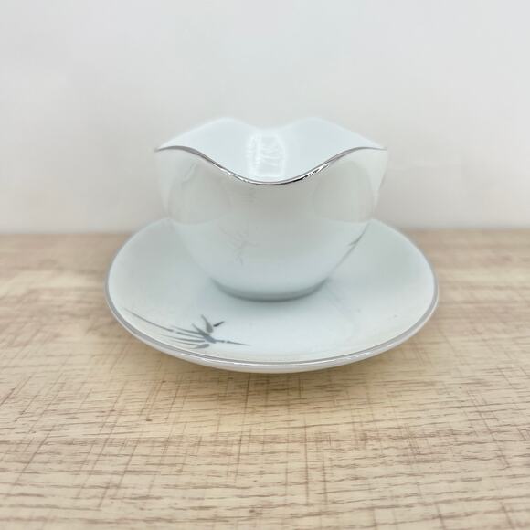 Noritake VINTAGE 1950s Japanese Porcelain Gravy Boat Handpainted Bamboo 2133 B09 - Picture 4 of 9